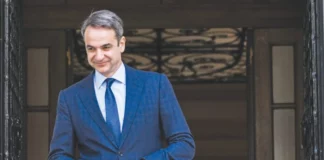 ΚΥΠ… walking ο Μητσοτάκης!