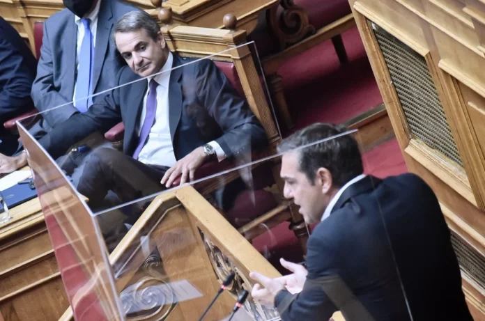 «Παραιτηθείτε, η μόνη αξιοπρεπής λύση»: Ο Τσίπρας έριξε το γάντι στον Μητσοτάκη