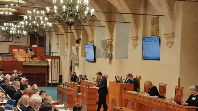 NATO: Η Γερουσία της Τσεχίας εγκρίνει τα πρωτόκολλα εισδοχής Σουηδίας και Φινλανδίας