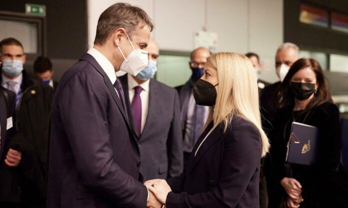 «Χαστούκι» από την Προέδρο του Ευρωπαϊκού Κοινοβουλίου στον Μητσοτάκη για το σκάνδαλο των υποκλοπών