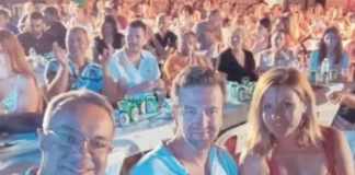 Το δεξί χέρι του Ανδρουλάκη, στα πανηγύρια μαζί με τον υπουργό Σταϊκούρα!