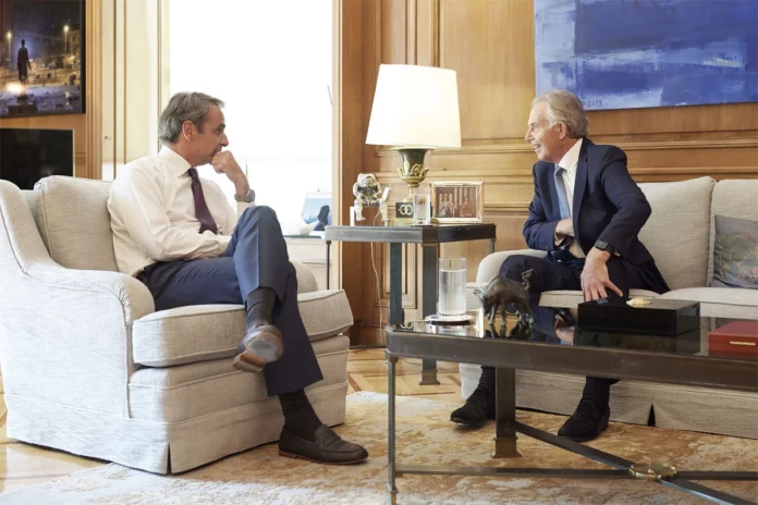 Το έχει ρίξει στις διεθνείς συναντήσεις ο Κυριάκος Μητσοτάκης…