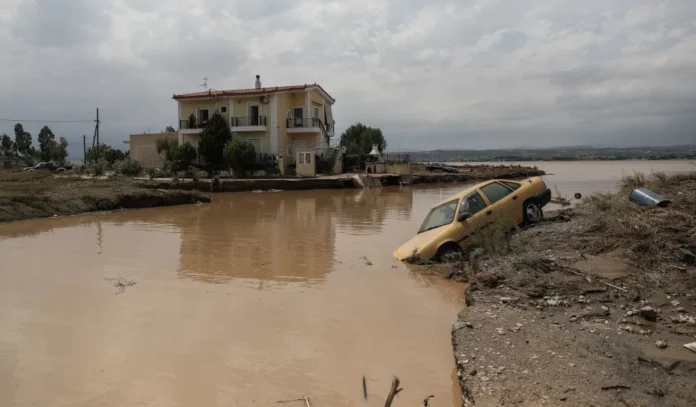 Δύο χρόνια μετά τη φονική κακοκαιρία «Θάλεια», οι νεκροί της Εύβοιας ακόμα ζητούν δικαίωση-(VIDEO)