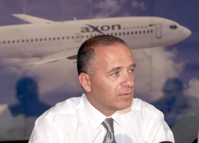 Για 5η φορά «ομόφωνα αθώος» ο Λιακουνάκος για εξοπλιστικά του Άκη!