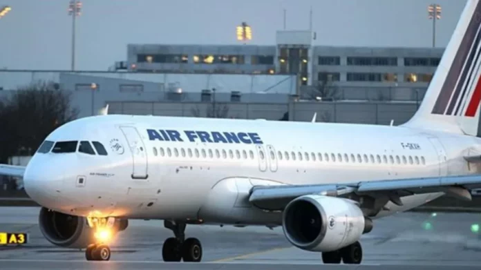 Γαλλία: Η Air France αυξάνει μισθούς για την αντιμετώπιση του πληθωρισμού
