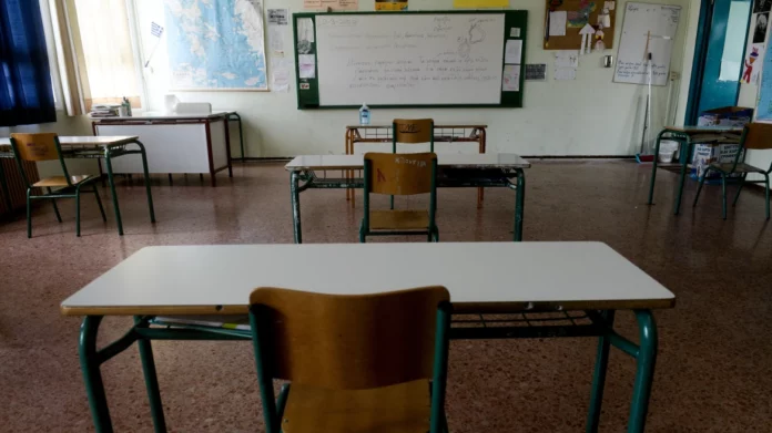 Ρόδος: Εισαγγελική έρευνα μετά από καταγγελία για καθηγητή που ασελγούσε σε μαθήτριά του