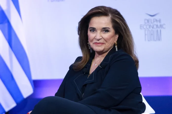 Ποιους τουφεκάει η… Ντόρα