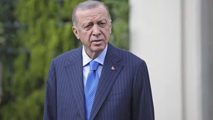 Ελληνοτουρκικά – Εκτός ορίων ο Ερντογάν: «Δεν θα ξεχάσουμε ποτέ την σφαγή στην Τριπολιτσά»