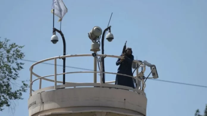 Το Ισλαμικό Κράτος πίσω από την επίθεση στη ρωσική πρεσβεία στην Καμπούλ
