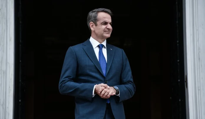 Κυριάκος Μητσοτάκης: Επί Κολωνώ…