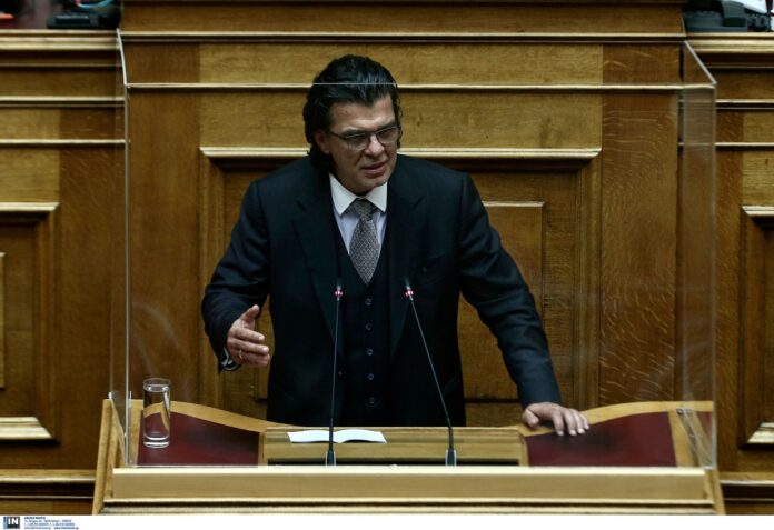 Α.Πάτσης: Η πρώτη αντίδραση του βουλευτή μετά τη διαγραφή του από τη ΝΔ – «Δεν παραδίδω την έδρα»