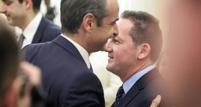 Ρήξη Μητσοτάκη – Πέτσα; Εντολή του πρωθυπουργού για έλεγχο στον Πάτση