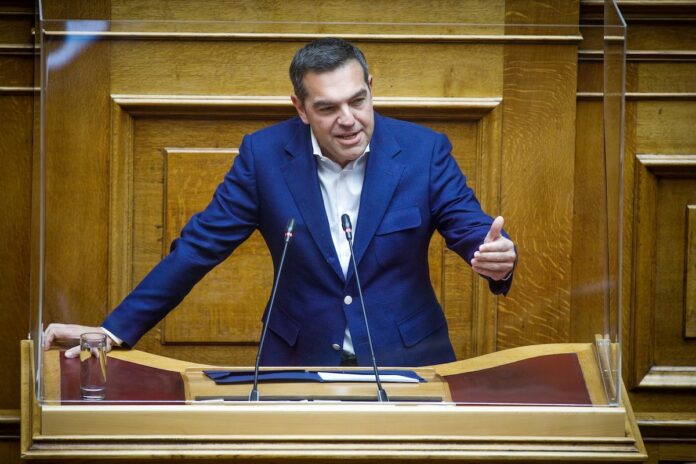 Τέσσερα «καρφιά» Τσίπρα σε Μητσοτάκη για Λαβράνο – Μπίτζιο