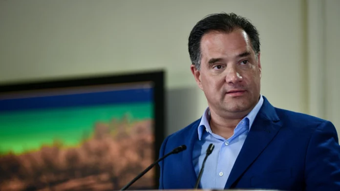 Άδωνις Γεωργιάδης: «Είναι αποκρουστικό να λένε ότι δέρνω τη γυναίκα μου, η λάσπη δούλεψε πολύ»