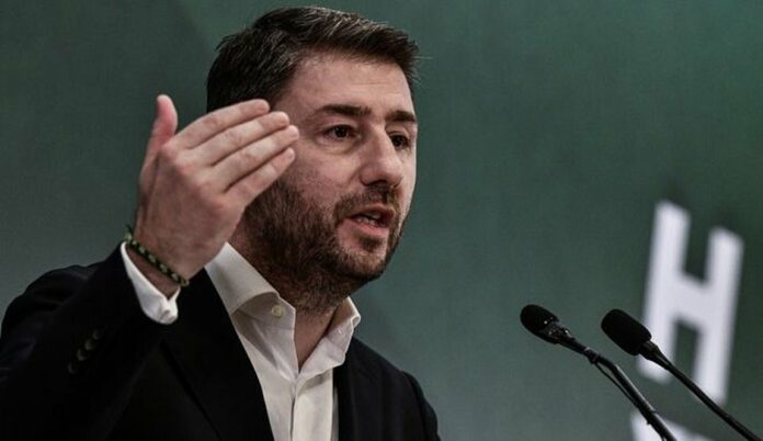 Ανδρουλάκης: Προτεραιότητα της κυβέρνησης είναι να δίνει λίγα στους πολλούς και πολλά στους λίγους