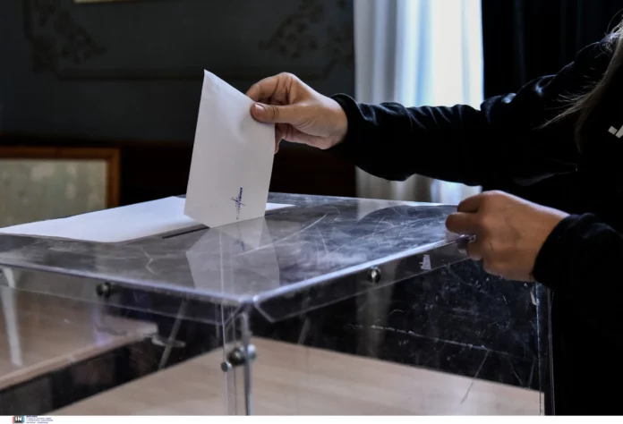 Δημοσκόπηση της Marc για τον ΑΝΤ1: Η ακρίβεια ανησυχεί τους πολίτες, θέλουν αυστηροποίηση ποινών για σοβαρά εγκλήματα