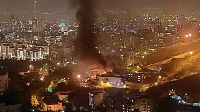 Ιράν: Φωτιά στη φυλακή Εβίν στην Τεχεράνη, ακούστηκαν πυροβολισμοί – (VIDEO)
