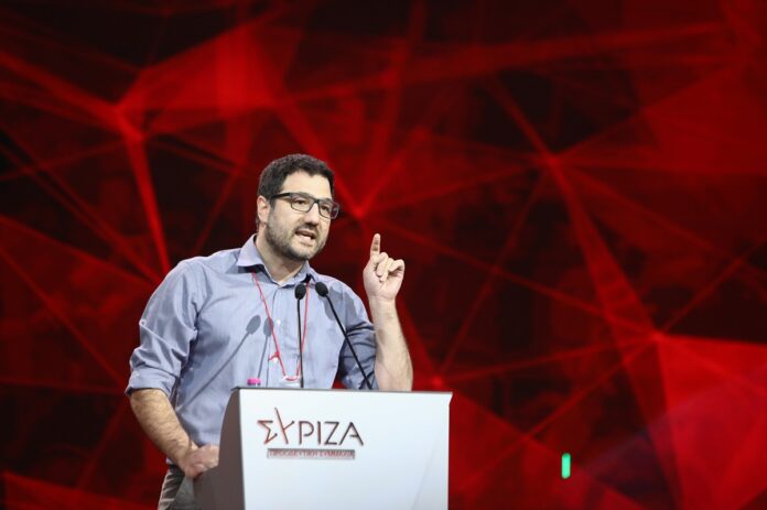 Ηλιόπουλος: Ο κ. Μητσοτάκης θα πουλήσει κάθε εμπλεκόμενο στις παρακολουθήσεις για να διασωθεί