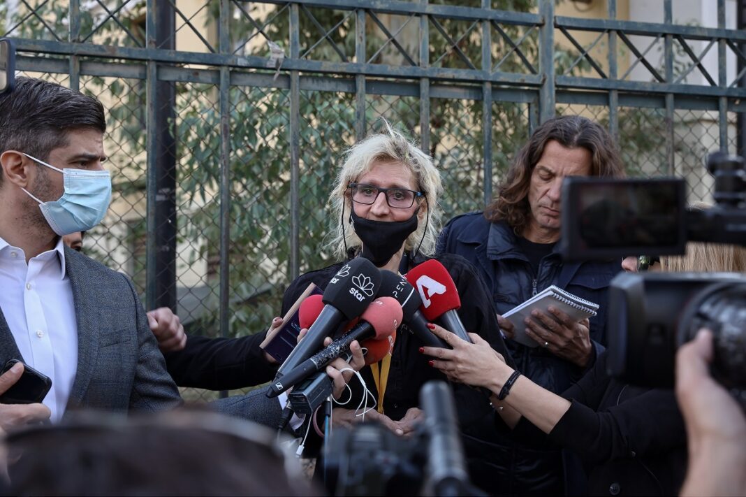 ÕÐÏÈÅÓÇ ÐÁÉÄÅÑÁÓÔÉÁÓ ÁÍÇËÉÊÏÕ ÄÙÄÅÊÁ×ÑÏÍÏÕ ÊÏÑÉÔÓÉÏÕ ÓÔÏ ÊÏËÙÍÏ <br><br> ÊÙÍÓÔÁÍÔÉÍÁ ÊÁÑÁÔÆÉÙÔÇ