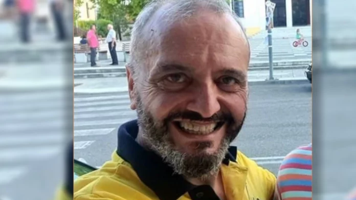Βιασμός 12χρονης – Παραμένει προκλητικός ο πατέρας του 53χρονου: «Είναι λεβέντης βρε… Θέλετε να βρίσω;»