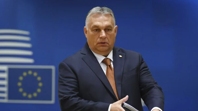 Ουγγαρία: Νέα πυρά Όρμπαν κατά της ΕΕ – Στους δρόμους εκπαιδευτικοί και μαθητές