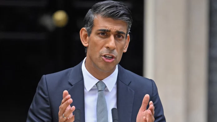 Ρίσι Σούνακ: Θα υπάρξουν δύσκολες αποφάσεις, θα διορθώσω τα λάθη της Τρας