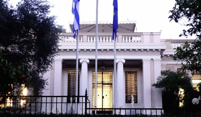 Μήνυμα της «Καθημερινής» στο Μαξίμου για τις υποκλοπές