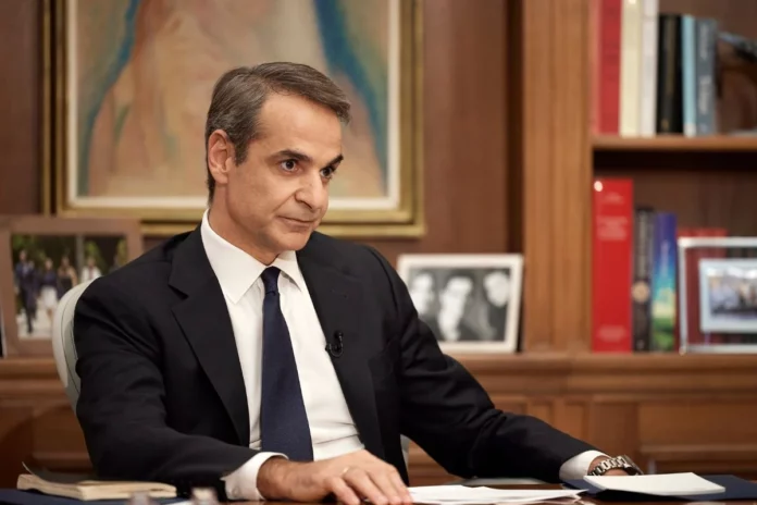 Σε «αναμμένα κάρβουνα» το Μαξίμου – Οργιο φημών για «κοριό» της ΕΥΠ σε κορυφαίο υπουργό