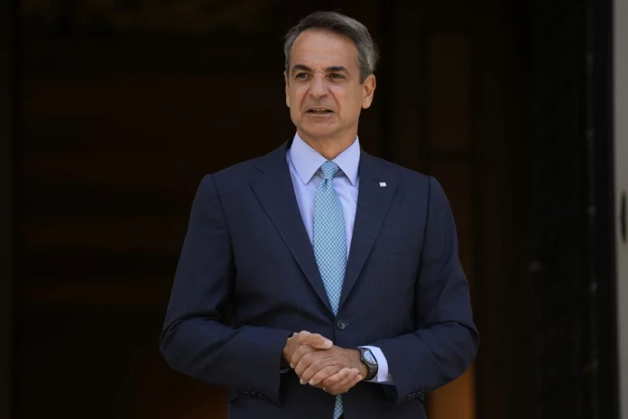Έρευνα PRORATA για τις υποκλοπές: Γνώριζε λέει το 80% και κάνει τον… ψόφιο κοριό – Παραίτηση θέλει το 50%