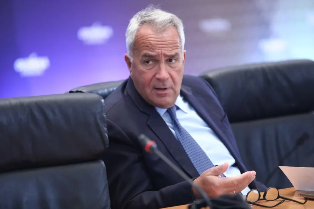 4ef550bb5ca9d4a32c22939e8ae13b19_XL