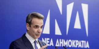Με βρισιές και λάσπη κατά του Τσίπρα, ο Μητσοτάκης υπερασπίζεται το ντιλ για τα γαλλικά όπλα