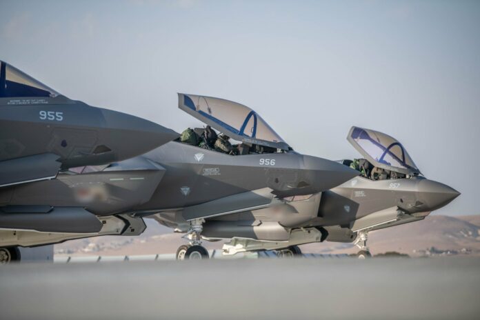 Ισραήλ: Παρέλαβε ακόμη τρία f-35I – Προσγειώθηκαν στην αεροπορική βάση Nevatim-(VIDEO)