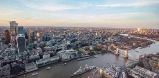 Αποκαλύφθηκε παγκόσμιο δίκτυο υποκλοπών με εντολές από το Λονδίνο