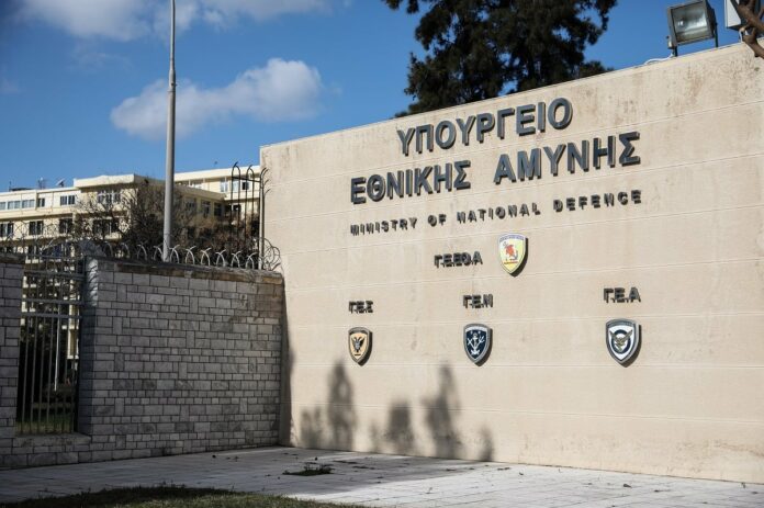 Στη διαπασών και οι Γενικοί Γραμματείς Εξοπλισμών