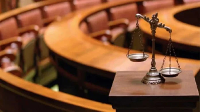 Δικηγόροι για εισαγγελείς: «Επιχειρείται φίμωση των δικηγόρων που τολμούν να κρίνουν αποφάσεις»