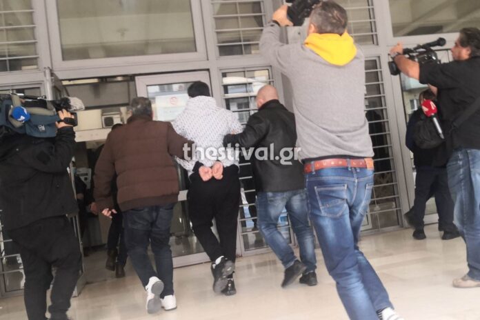 Θεσσαλονίκη: Στη φυλακή ο 35χρονος Ελληνογερμανός παιδόφιλος που παρίστανε τον αστυνομικό