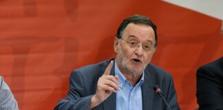 Λαφαζάνης κατά ΣΥΡΙΖΑ για πλειστηριασμούς: “Στο σπίτι του κρεμασμένου δεν μιλάνε για σκοινί”