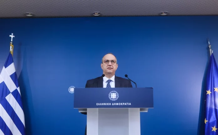 Οικονόμου για Documento: Δεν υπάρχει κανένα τεκμήριο – Θυμίζει εποχές που κάποιοι φορούσαν κουκούλες