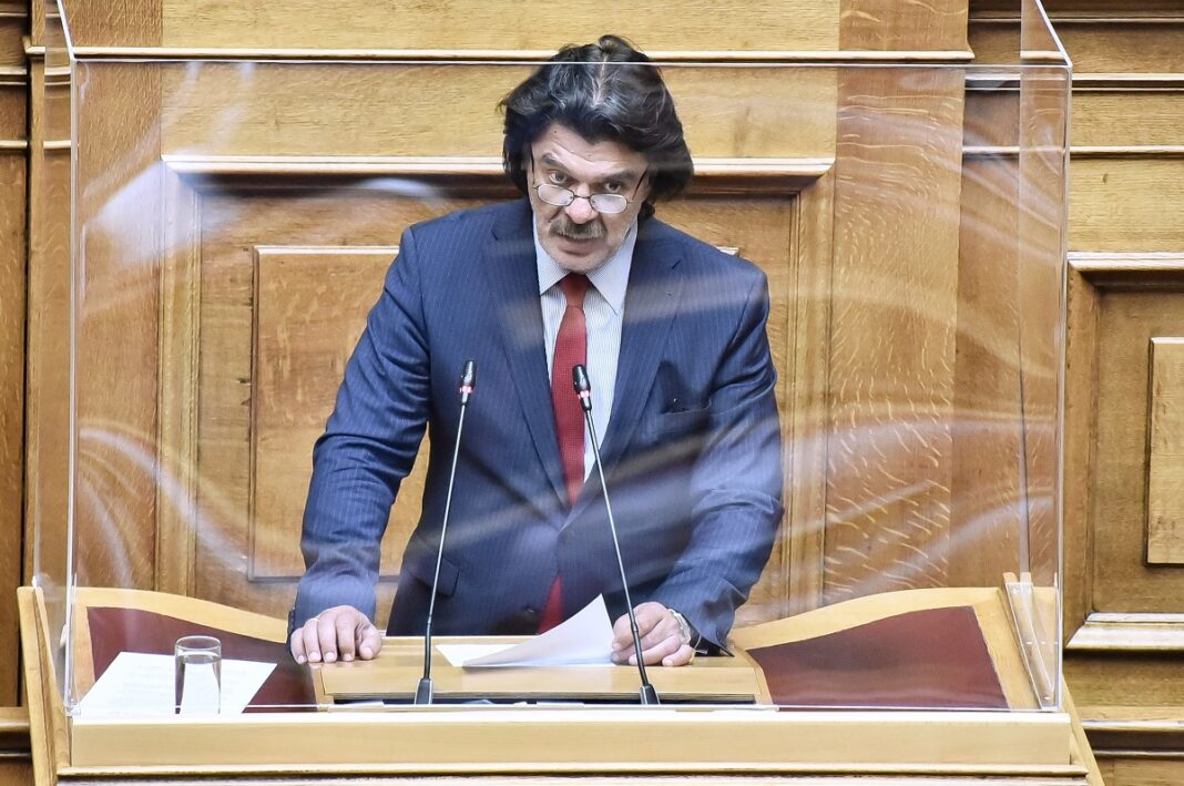 ÊÏÉÍÏÂÏÕËÅÕÔÉÊÏÓ ÅËÅÃ×ÏÓ - ÍÏÌÏÈÅÔÉÊÇ ÅÑÃÁÓÉÁ <br><br>