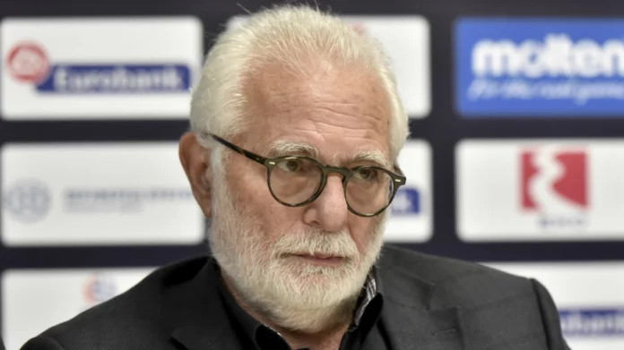 Σκάνδαλο στην ΕΟΚ: «Όρμησε πάνω μου και μου έπιανε το στήθος» – Όλη η καταγγελία της υπαλλήλου που πήγε να βιάσει ο Τσαγκρώνης