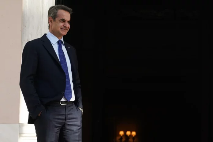 Μαξίμου: Τρέμουν τις αποκαλύψεις για τον Α/ΓΕΕΘΑ Κ.Φλώρο