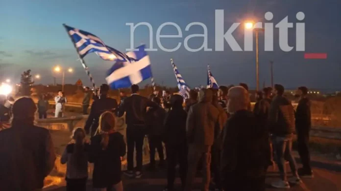 Πυροβολισμός 16χρονου: Διαμαρτυρία Ρομά και στο Ηράκλειο Κρήτης
