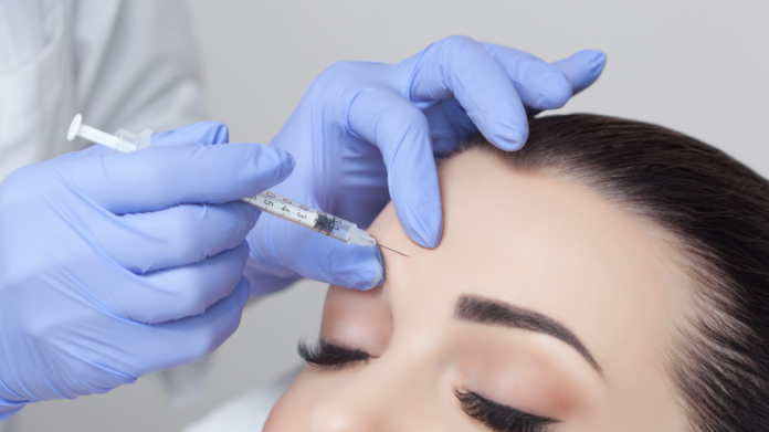 Πωλούσαν «μαϊμού» θεραπεία Botox με €99 μαζεύοντας πάνω από 100.000 πελάτες