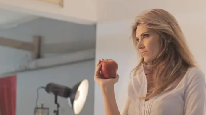 Ζαραλίκος: JE SUIS Καιλή