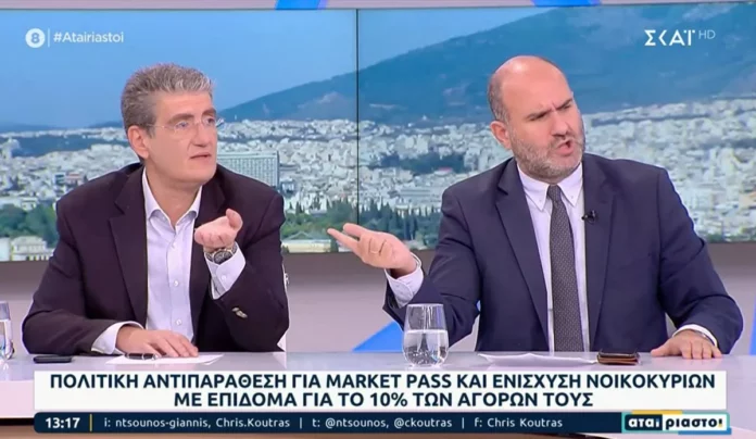 «Αρένα» το στούντιο του ΣΚΑΪ: «Δεν είμαστε του άρπα-κόλλα» – «Του άρπα είστε»!