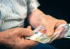 Συνταξιούχος των 670 ευρώ καλείται να πληρώσει 140.000 ευρώ σε 12 μήνες για εξόφληση δανείου