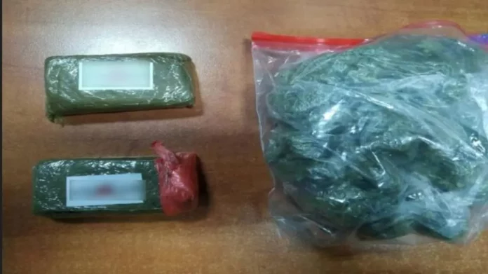 Τρίπολη: Ανήλικος διακινούσε χασίς και «φούντα» μαζί με τον συνεργό του