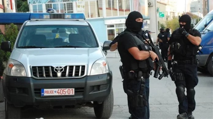 Σερβία – Κόσοβο: Κοσοβάροι αστυνομικοί πυροβόλησαν ένα αυτοκίνητο που κατευθυνόταν στα σύνορα