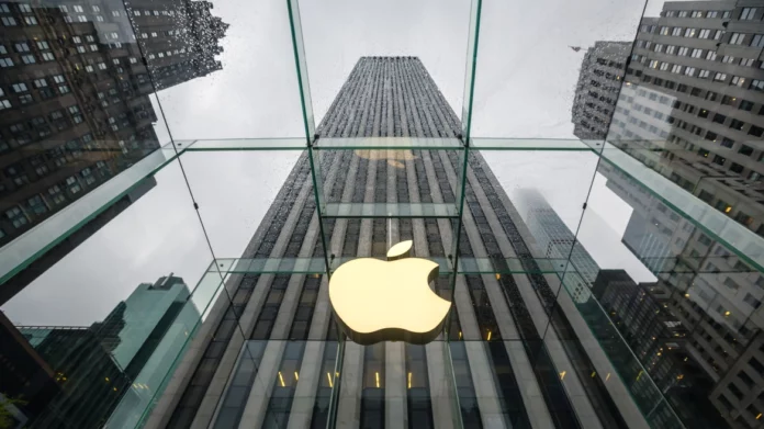Ρωσία: Πρόστιμο 17 εκατ. δολαρίων στην Apple για κατάχρηση δεσπόζουσας θέσης στην αγορά