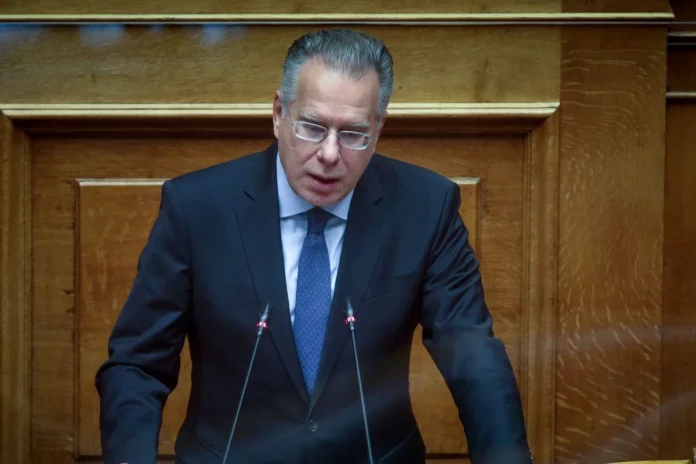 Γιώργος Κουμουτσάκος: Κακομοιριά